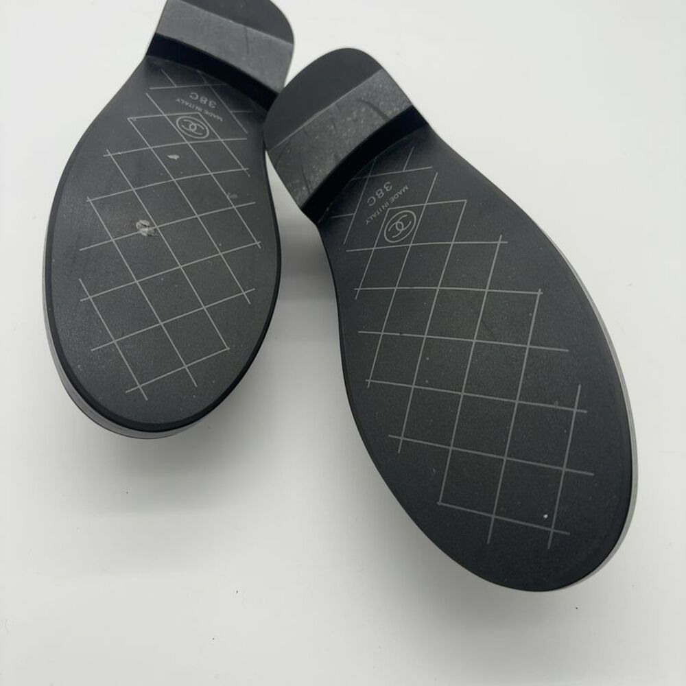 CHANEL Quilted Flats with Gold Logo - Picture 6 of 6
